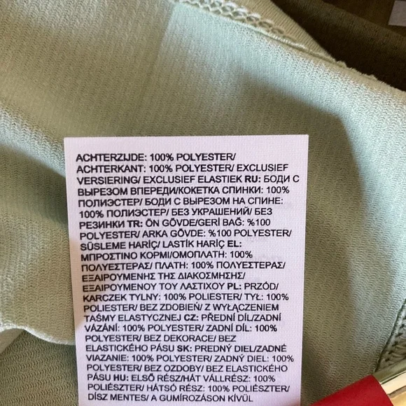 NWT North Face Women’s Sunriser Tank misty sage/forest olive, sz small, slim fit - Picture 8 of 10